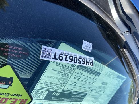 Used 2023 Dodge Challenger SXT w/ Blacktop Package image 33