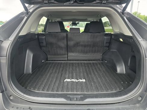 Certified 2024 Toyota RAV4 XLE w/ Convenience Package AWD/4WD image 20
