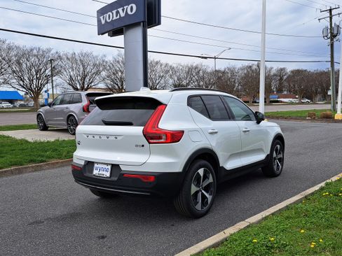 New 2026 Volvo XC40 B5 Plus w/ Protection Package Premier image 3