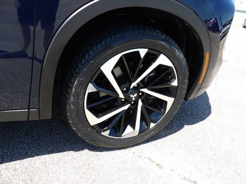 Used 2024 Mitsubishi Outlander SE Black Edition AWD/4WD image 17