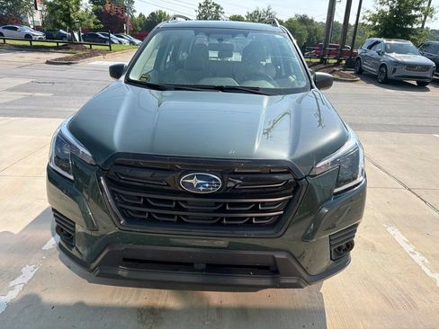 Used 2024 Subaru Forester AWD/4WD image 2