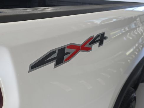 Used 2024 Chevrolet Silverado 3500 W/T image 15