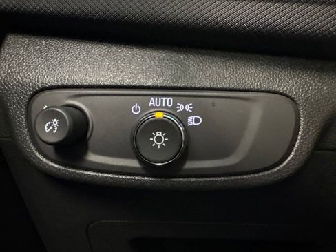 New 2026 Chevrolet TrailBlazer LT w/ Convenience Package FWD image 13