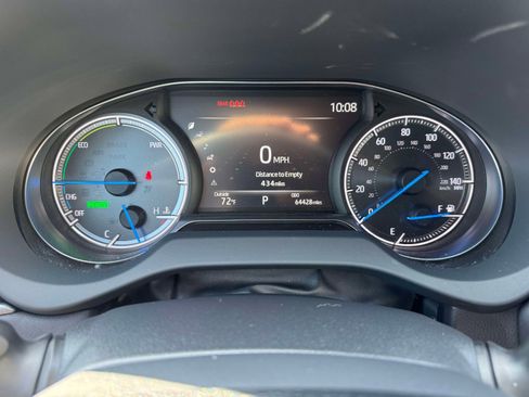 Certified 2023 Toyota Venza XLE image 31