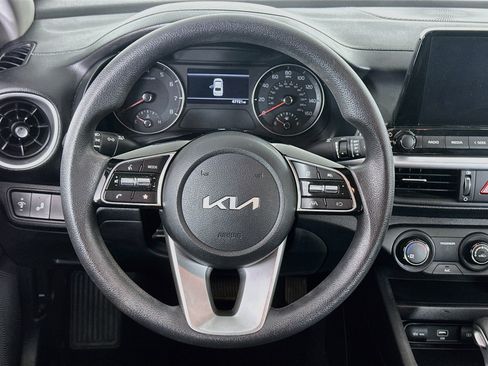 Used 2024 Kia Forte LXS w/ LXS Technology Package FWD image 18