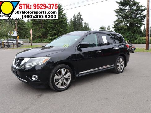 Used 2014 Nissan Pathfinder Platinum FWD image 10