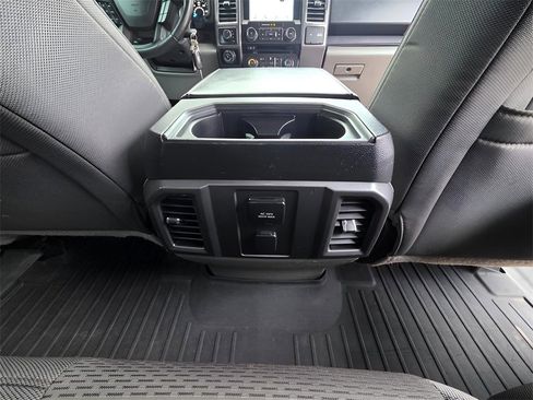 Used 2016 Ford F150 XLT w/ Equipment Group 302A Luxury image 9