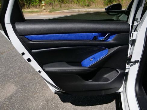 Used 2021 Honda Accord EX-L image 34