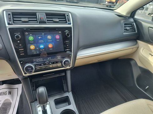 Used 2019 Subaru Outback 2.5i Premium w/ Popular Package #2 image 18