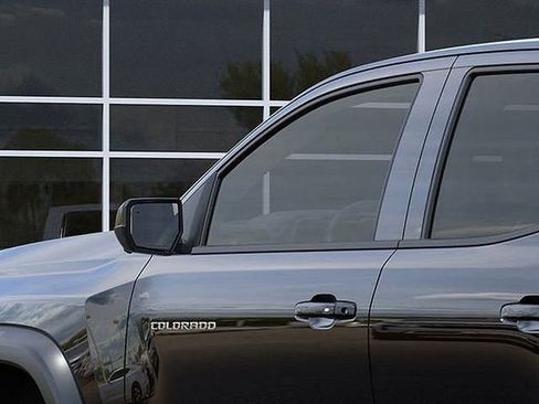 New 2026 Chevrolet Colorado ZR2 image 12