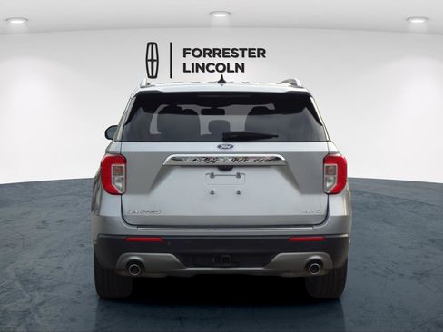 Used 2022 Ford Explorer Limited w/ Equipment Group 301A image 4
