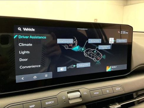 Used 2025 Kia K4 FWD image 35