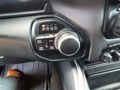 Used 2022 RAM 1500 Big Horn AWD/4WD image 21