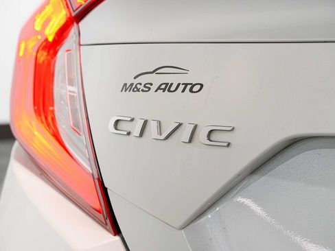Used 2020 Honda Civic Sport image 11