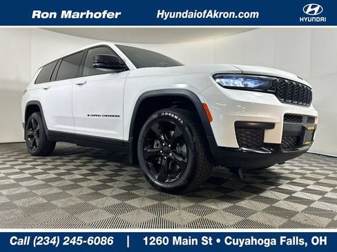 Used 2023 Jeep Grand Cherokee L Laredo AWD/4WD image 1