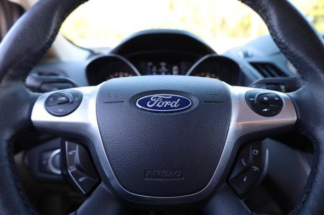 Used 2014 Ford Escape SE w/ Equipment Group 201A FWD image 9