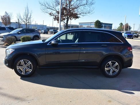 Used 2020 Mercedes-Benz GLC 300 4MATIC image 10