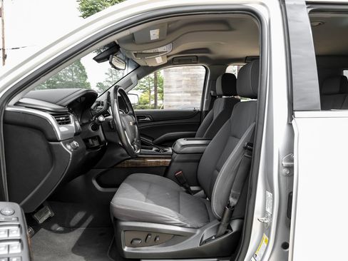 Used 2020 Chevrolet Tahoe LS RWD image 4