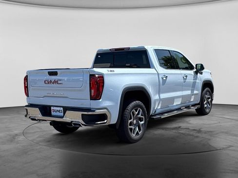 New 2026 GMC Sierra 1500 SLT w/ SLT Premium Plus Package AWD/4WD image 8