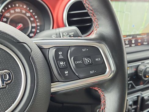 Used 2020 Jeep Gladiator Rubicon image 18