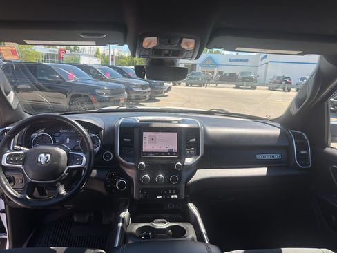 Used 2022 RAM 1500 Big Horn AWD/4WD image 29