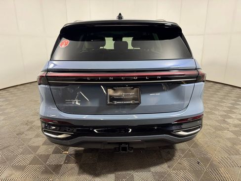 New 2026 Lincoln Nautilus Reserve image 5