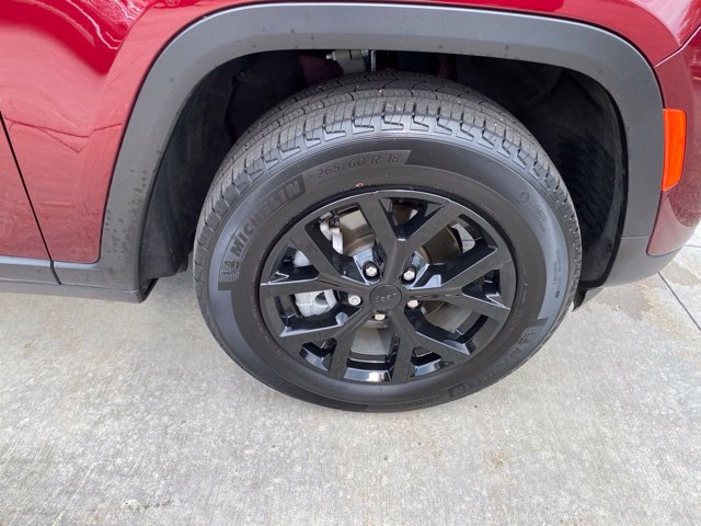 Certified 2023 Jeep Grand Cherokee Limited AWD/4WD image 16