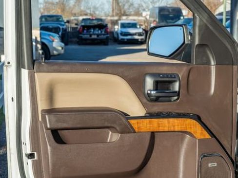 Used 2017 GMC Sierra 1500 SLT w/ SLT Premium Package image 17