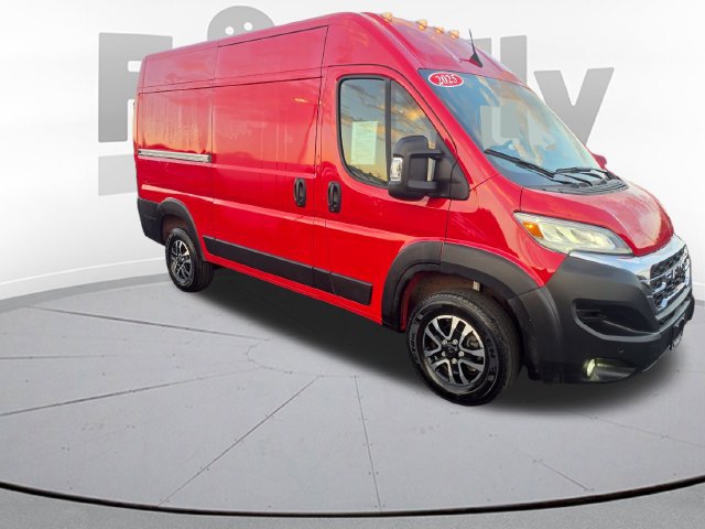 Used 2025 RAM ProMaster 2500 w/ Quick Order Package 22G SLT FWD image 3