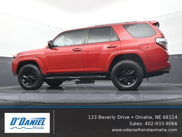 Used 2016 Toyota 4Runner SR5 Premium AWD/4WD image 10