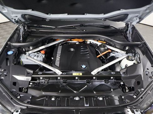 Used 2024 BMW X5 xDrive50e w/ Executive Package image 15