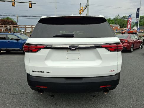 Used 2023 Chevrolet Traverse RS AWD/4WD image 7