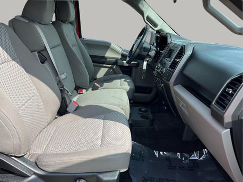 Used 2017 Ford F150 XLT image 22