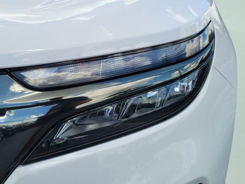 Used 2023 Chevrolet Equinox LS w/ LS Convenience Package FWD image 29