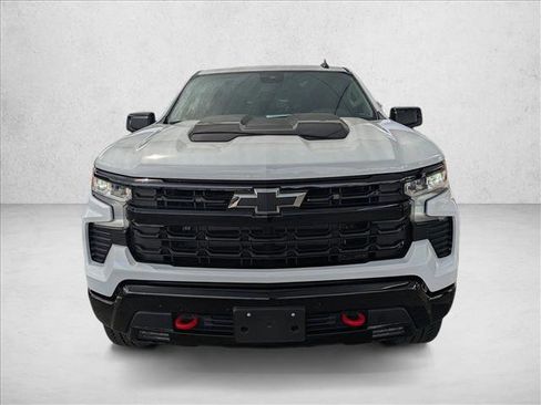 Used 2026 Chevrolet Silverado 1500 LT Trail Boss w/ Convenience Package II image 2