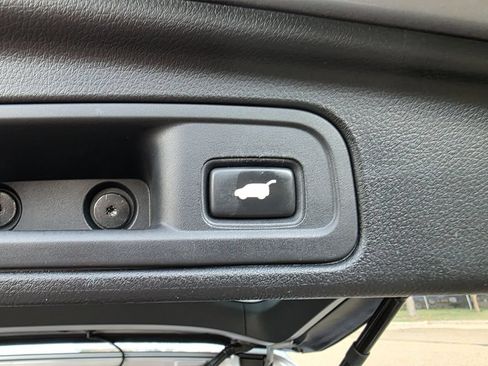 Used 2017 Honda Pilot EX-L image 18
