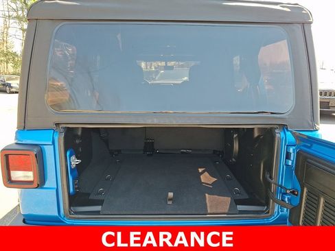 Used 2022 Jeep Wrangler Unlimited Sport AWD/4WD image 28