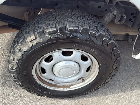 Used 2014 Ford F150 XL w/ Trailer Tow Package image 23