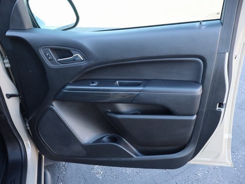 Used 2022 GMC Canyon AT4 w/ Trailering Package image 24