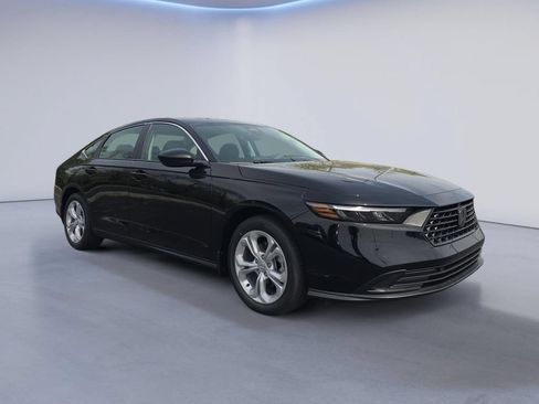 New 2026 Honda Accord LX image 8