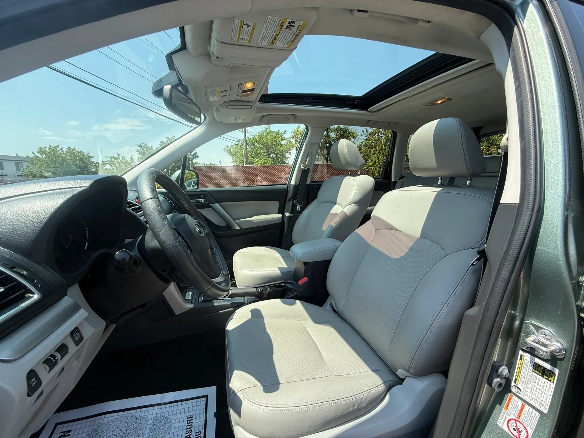Used 2016 Subaru Forester 2.5i Touring w/ Eyesight & Navigation System AWD/4WD image 10