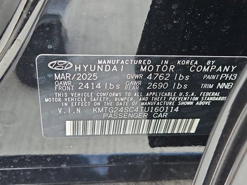 Used 2026 Genesis G70 2.5T Prestige RWD image 30