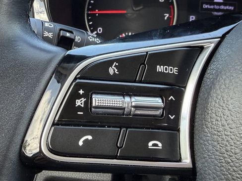 Certified 2023 Kia Seltos S w/ Navigation Package image 29