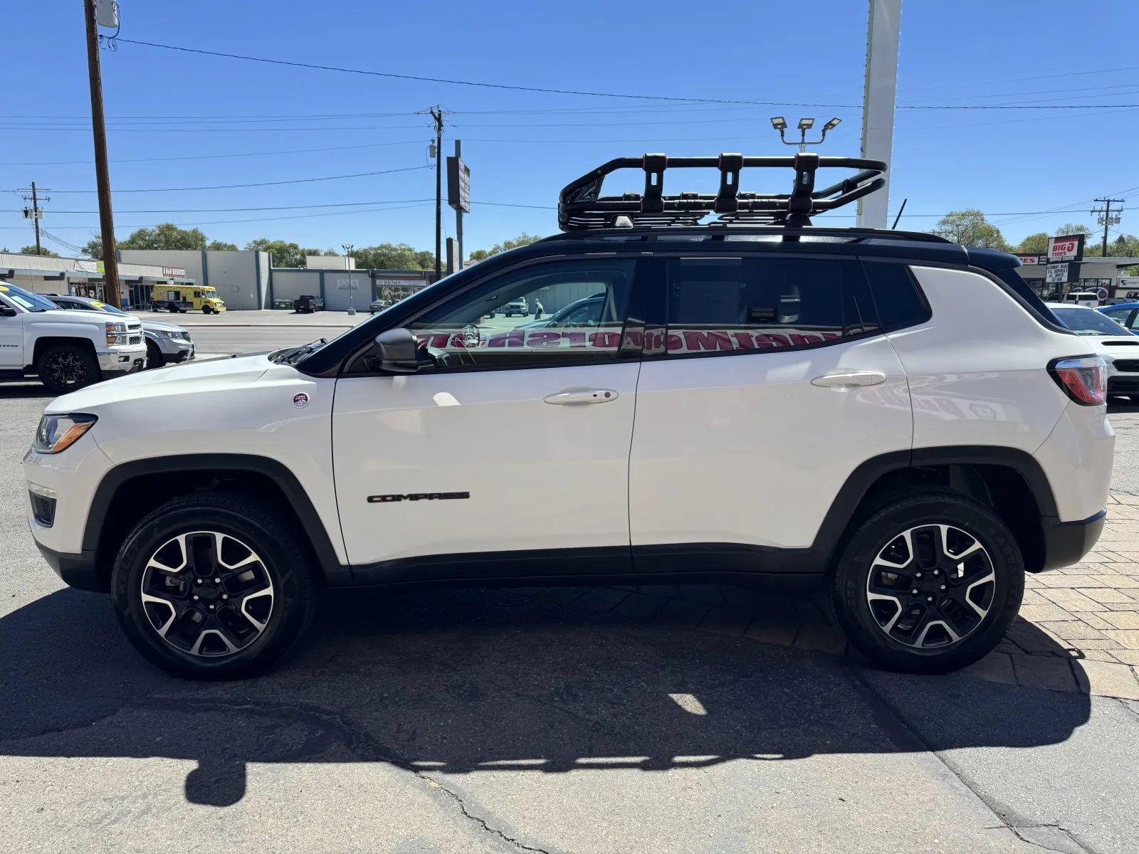 Used 2020 Jeep Compass Trailhawk AWD/4WD image 5