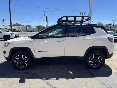 Used 2020 Jeep Compass Trailhawk AWD/4WD image 5