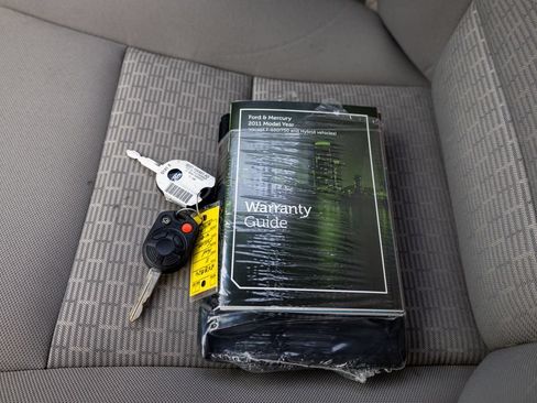 Used 2011 Ford Fusion S FWD image 25