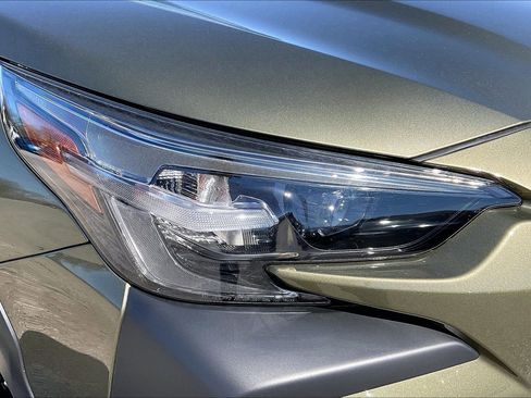 Certified 2025 Subaru Outback Limited image 30