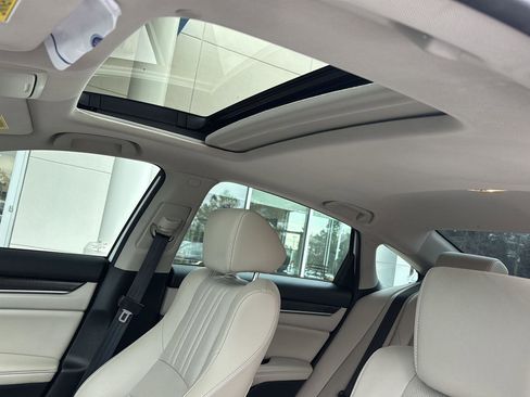 Used 2021 Honda Accord EX-L image 28