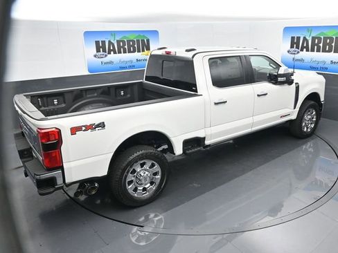 New 2026 Ford F250 4x4 Crew Cab Super Duty image 17