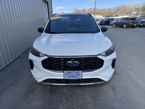 Used 2024 Ford Escape ST-Line w/ Tech Pack #1 image 3